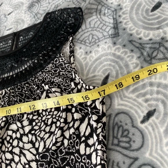 White House Black Market Embellished beaded Matte Jersey Halter-Neck Top - Picture 10 of 11